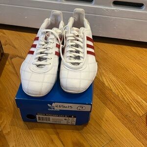 Adidas Tuscany vintage sneakers